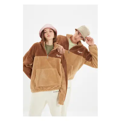 Trendyol Camel Unisex Oversize/Wide-Fit High Neck Color Block meleg plüss pulóver minimális hímz