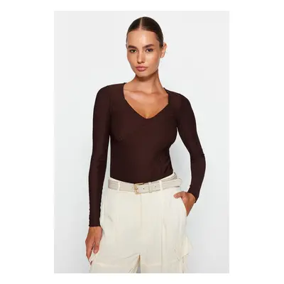 Trendyol Brown Ottoman Slim Stitch Detailed V Neck Elastic Knitted Blouse