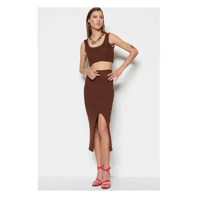 Trendyol Brown Crop Knitwear Slit Detailed Two Piece Set