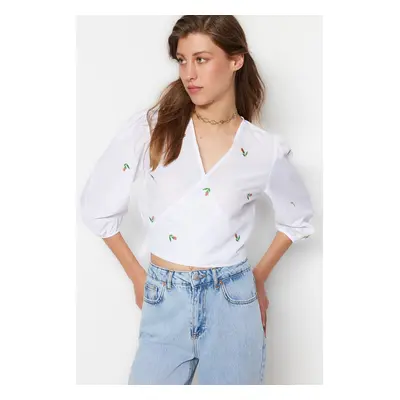 Trendyol Ecru Embroidered Double Breasted Woven Blouse