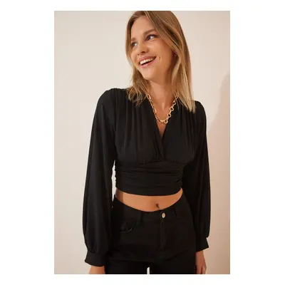 Happiness İstanbul Women's Black Deep V Neck Crop Sandy Knitted