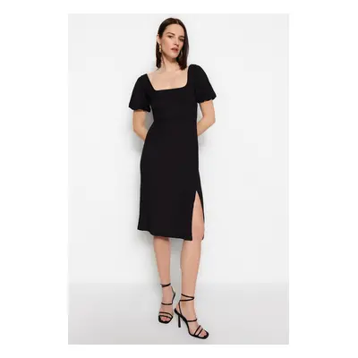 Trendyol Black Square Neck Balloon Sleeve A-Line Slit Detailed Midi kötött ruha