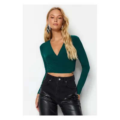 Trendyol Emerald Green Double Breasted Neck Fitted Crop Stretch Blouse