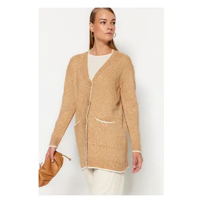 Trendyol Camel Melange zseb részletes Ecru Piping puha kötöttáru Cardigan