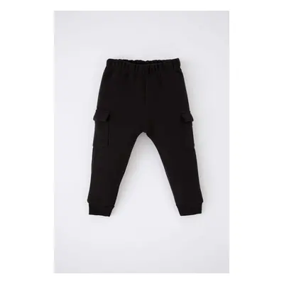 DEFACTO Regular Fit Elastic Band Trousers