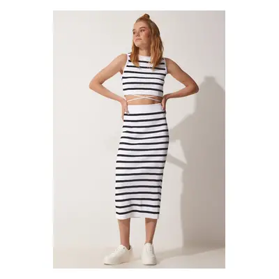 Happiness İstanbul Women's White Black Striped Crop Summer Skirt Knitwear Suit