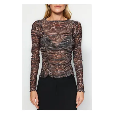 Trendyol Brown Animal Patterned Special Textured Slim Crew Neck Blouse