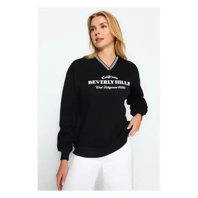 Trendyol Black Oversize/Wrap Knitwear Detailed Slogan Thick Fleece Knitted Sweatshirt