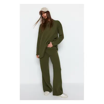 Trendyol Oil Green Wide Pattern Basic Knitwear Bottom-Top Set