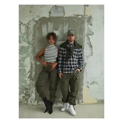 GAP Cargo Pants - Mens