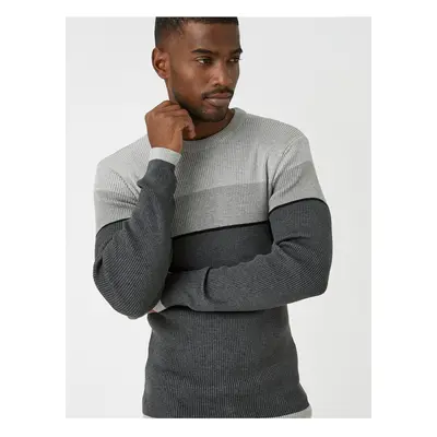 Koton Basic Knitwear Sweater Crew Neck Color Blocked