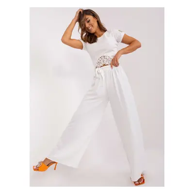 Ecru wide trousers made of OCH BELLA material