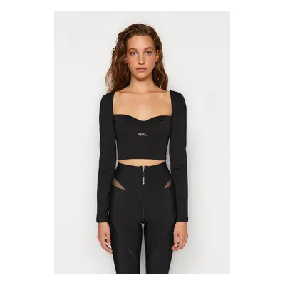 Trendyol X Sagaza Studio Black Knitted Crop Blouse