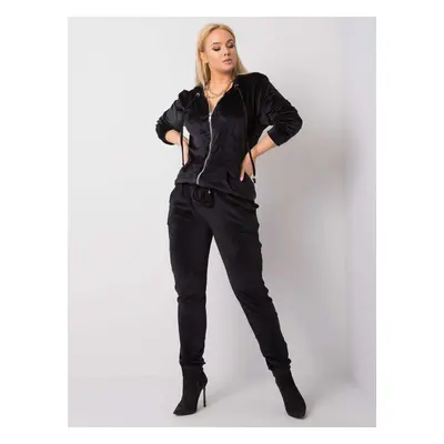 Black velour plus size set