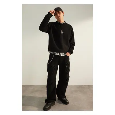 Trendyol Men's Black Oversize/Wide Cut Limited Edition Premium Animal Embroidery Sweatshirt