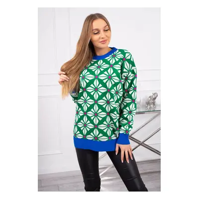 Sweater with a geometric green motif