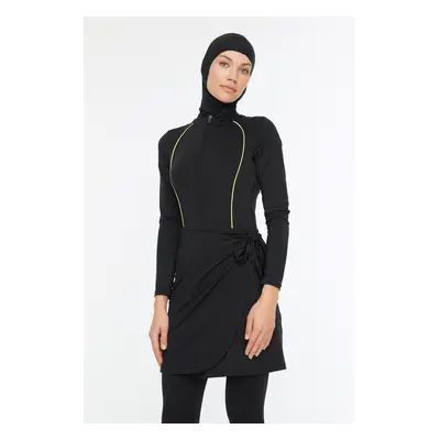 Trendyol Black Stripe Detailed Surf 4-Piece Swimsuit Suit