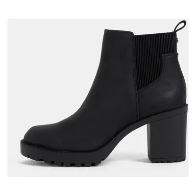 Black chelsea boots ONLY Barbara