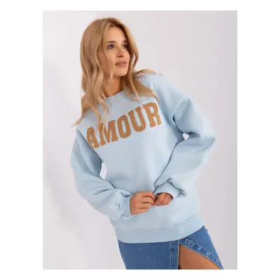 Light blue insulated sweatshirt without hood