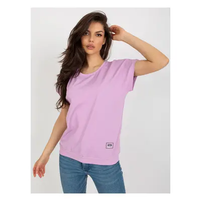 Light purple basic blouse with a round neckline