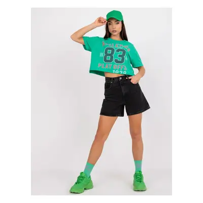 Short green T-shirt with cotton print