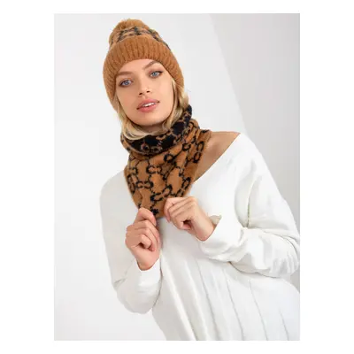 Women's camel and black patterned neck warmer