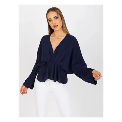 One-size dark blue blouse with wide Raquel sleeves