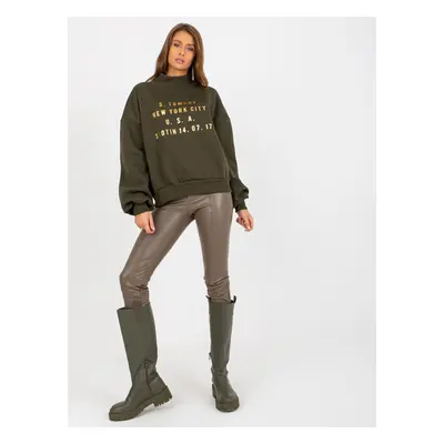 Khaki sweatshirt with printed design and wide sleeves