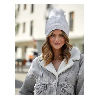 White winter hat