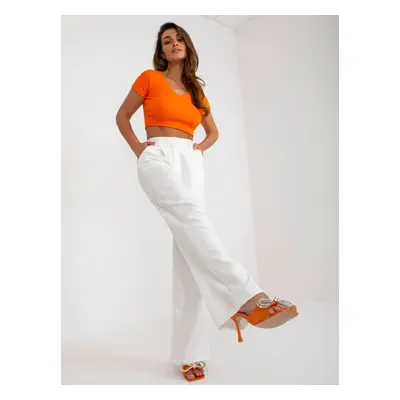 Ecru elegant trousers made of pleat-in material