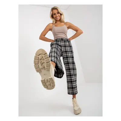 Black fabric culotte trousers with a checkered pattern