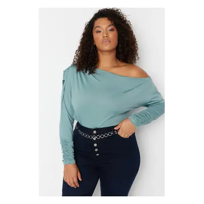 Trendyol Curve Green Scuba Shoulder Detailed Stretch Knitted Blouse