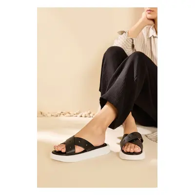 Yaya by Hotiç Black Women's Slippers