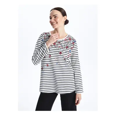 LC Waikiki Women's Crew Neck Striped Long Sleeved T-Shirt