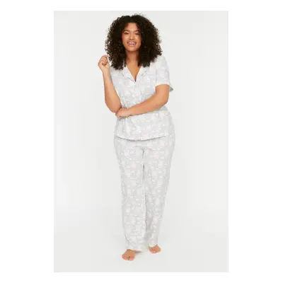 Trendyol Curve Gray Printed Knitted Buttons Pajamas Set