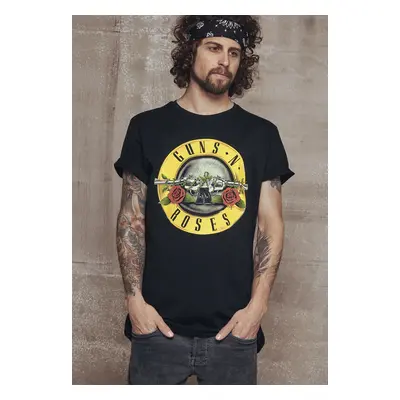 Black T-shirt with Guns n' Roses logo