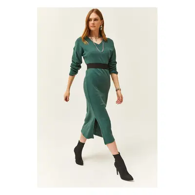 Olalook Women's Green V Case Side Slit Thick Ribbed Dress