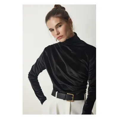 Happiness İstanbul Women's Black Gathered Collar Elegant Velvet Blouse