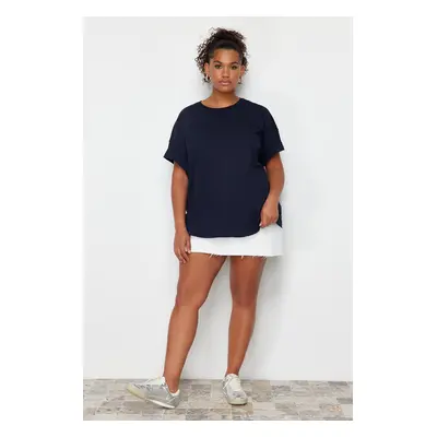 Trendyol Curve Navy Blue 100% Cotton Back Printed Relaxed/Wide Relaxed Cut Crew Neck Knitted T-S