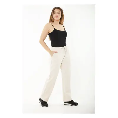 Şans Women's Plus Size Beige Sweatpants with Eyelets And Elastic Waist, Side Pockets.