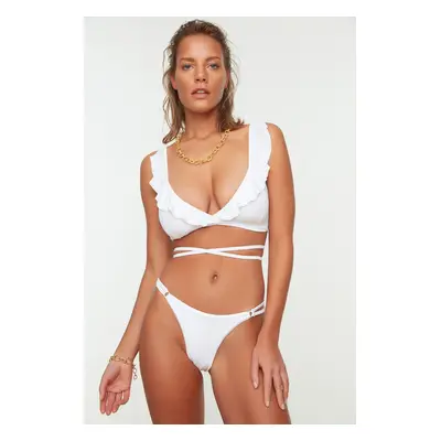 Trendyol White alacsony derekú bikini alsók kiegészítő részletekkel