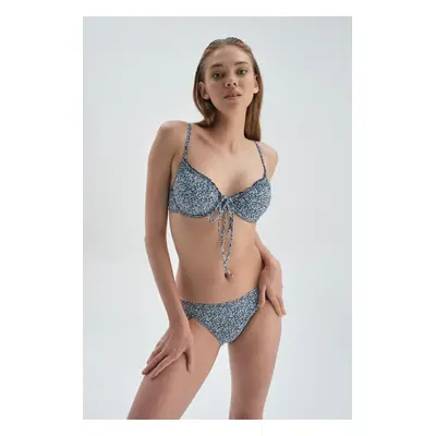 Dagi Marine Consolidating Underwire Bikini Top (Set up)