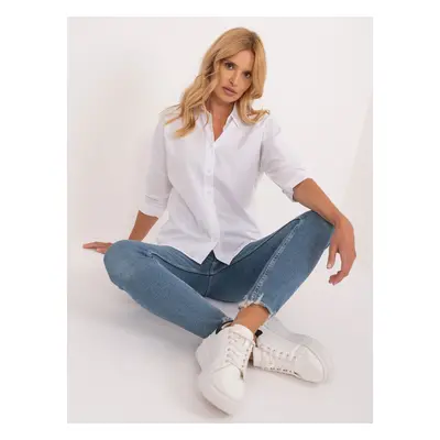 White button-down shirt with 3/4 sleeves