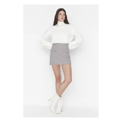 Trendyol Gray Pocket Woven Short Skirt