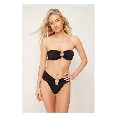 Trendyol Black Strapless Accessorized Bikini Top