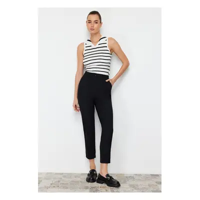 Trendyol Black Carrot Woven Trousers