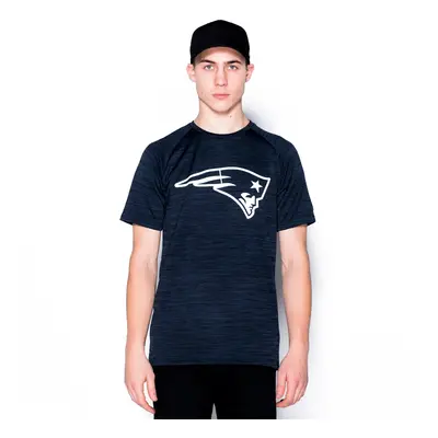 New Era Engineered Raglan New England Patriots, Men's T-Shirt