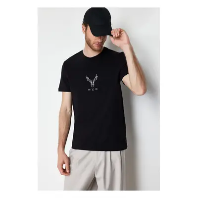 Trendyol Black Regular Cut Deer Embroidered 100% T-Shirt