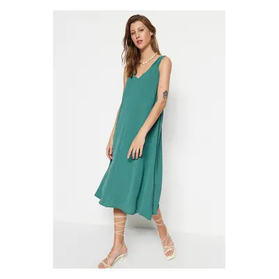 Trendyol Khaki Relaxed Cut V Neck Midi Woven Dress