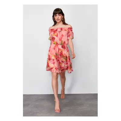 Trendyol Madonna Collar Mini Woven Dress with Pink Floral Skirt Opening at the Waist and Gipe De